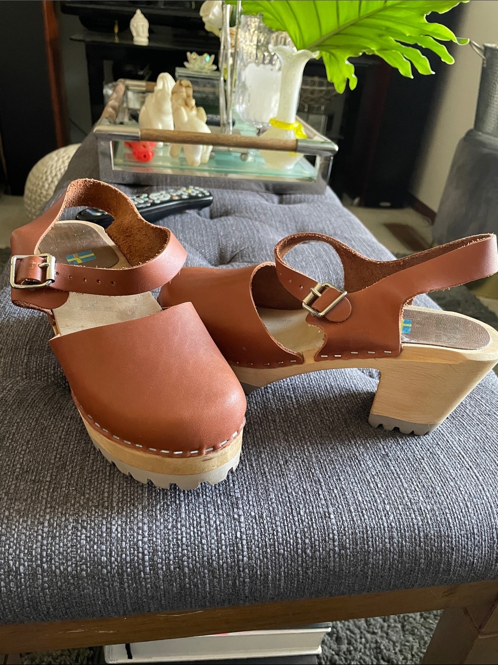 Mia Brown Leather wood Platform Clogs with Buckle strap - like new